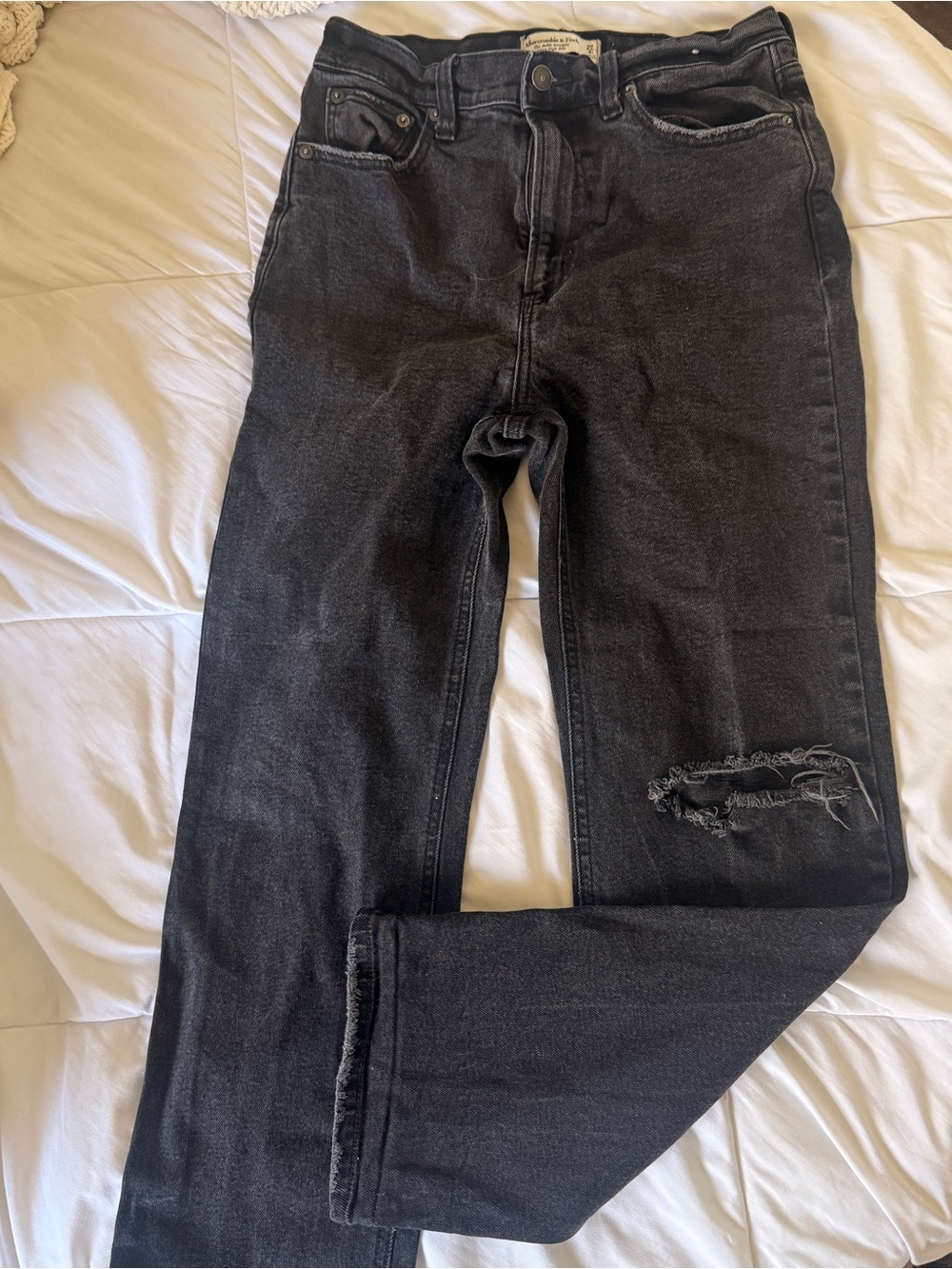 Abercrombie and fitch ankle straight jeans